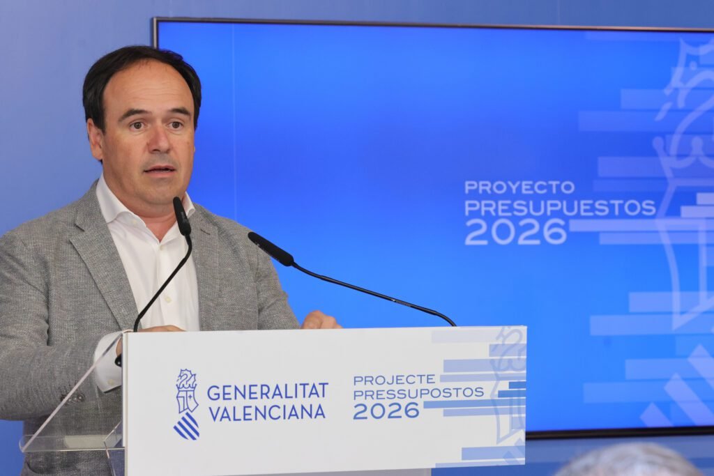 Pérez Llorca presenta un presupuesto récord de 33.305 millones de euros con una apuesta clara por la política social al destinar ocho de cada diez euros