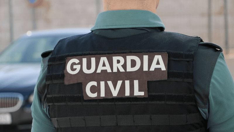 La Guardia Civil ha detenido a cuatro personas por tráfico de drogas durante la celebración 35 aniversario de una conocida sala de fiestas