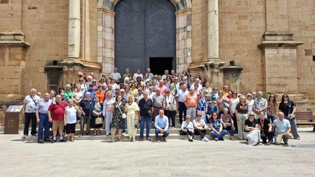 Cabanes reúne a 350 mayores en el II Aplec d’Associacions de Jubilats i Jubilades de la Plana de l’Arc