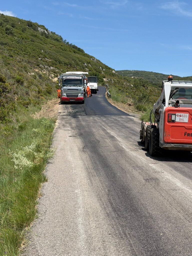 Finaliza el asfaltado del camino de Tírig a Catí tras una inversión de 108.000 euros