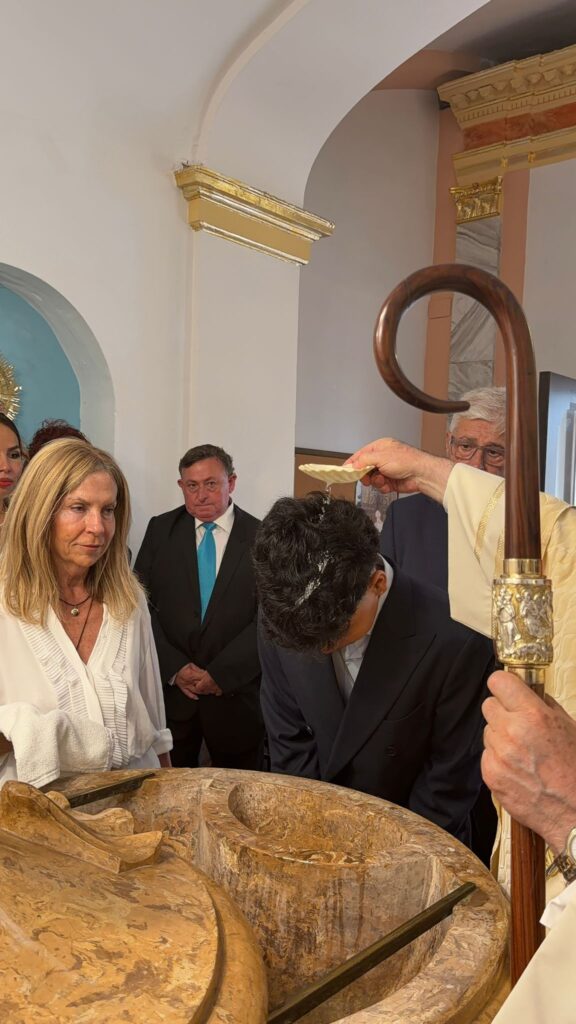 El Bautismo de adultos se dispara en la Diócesis de Segorbe-Castellón en 2026 – foto 2