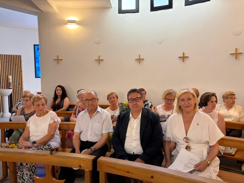 El Gobierno de Castellón acompaña a los vecinos del Grupo Perpetuo Socorro en la celebración de su Patrona