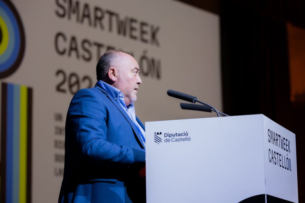 La Diputación y la Cámara de Comercio de Castellón impulsan la competitividad empresarial de la provincia a través de Smart Week 2026 – foto 1