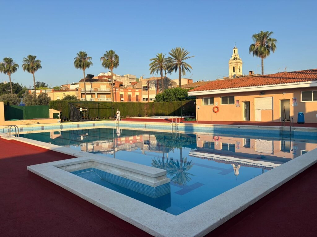 La Llosa inaugura este fin de semana la temporada de piscina