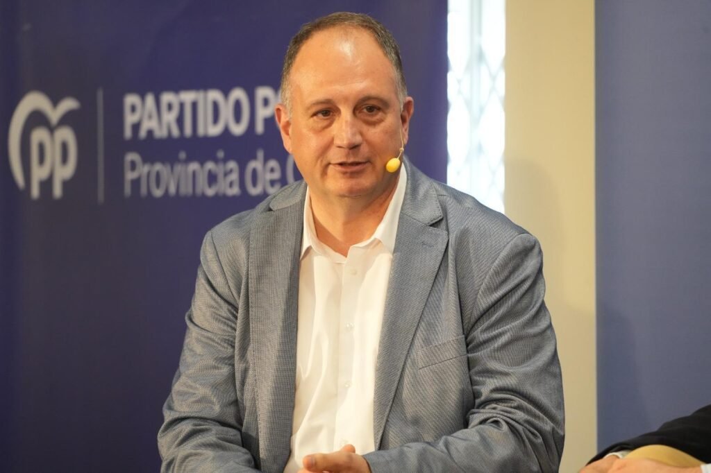 El PPCS lamenta que la desesperación de Falomir lleve al PSPV a aplaudir la financiación injusta que Sánchez propone para la provincia