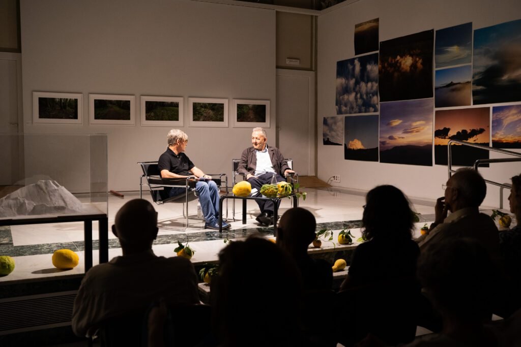 Fundació Caixa Castelló acoge una reflexión de Vicent Todolí sobre el arte, la tierra y el tiempo