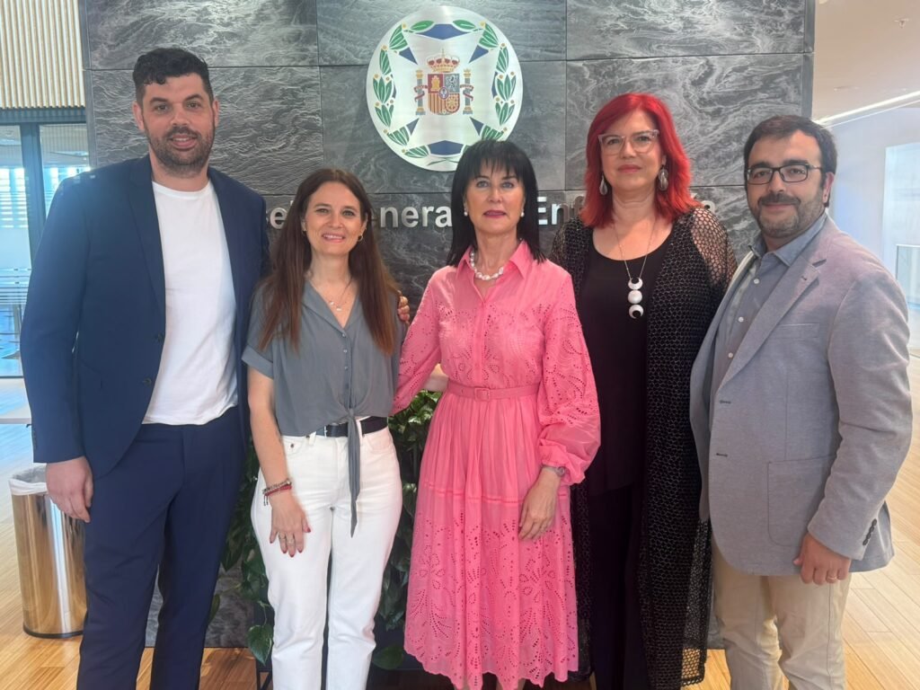La presidenta del COECS respalda la excelencia en los cuidados durante la entrega de los Premios Nacionales de Reputación Enfermera 2025