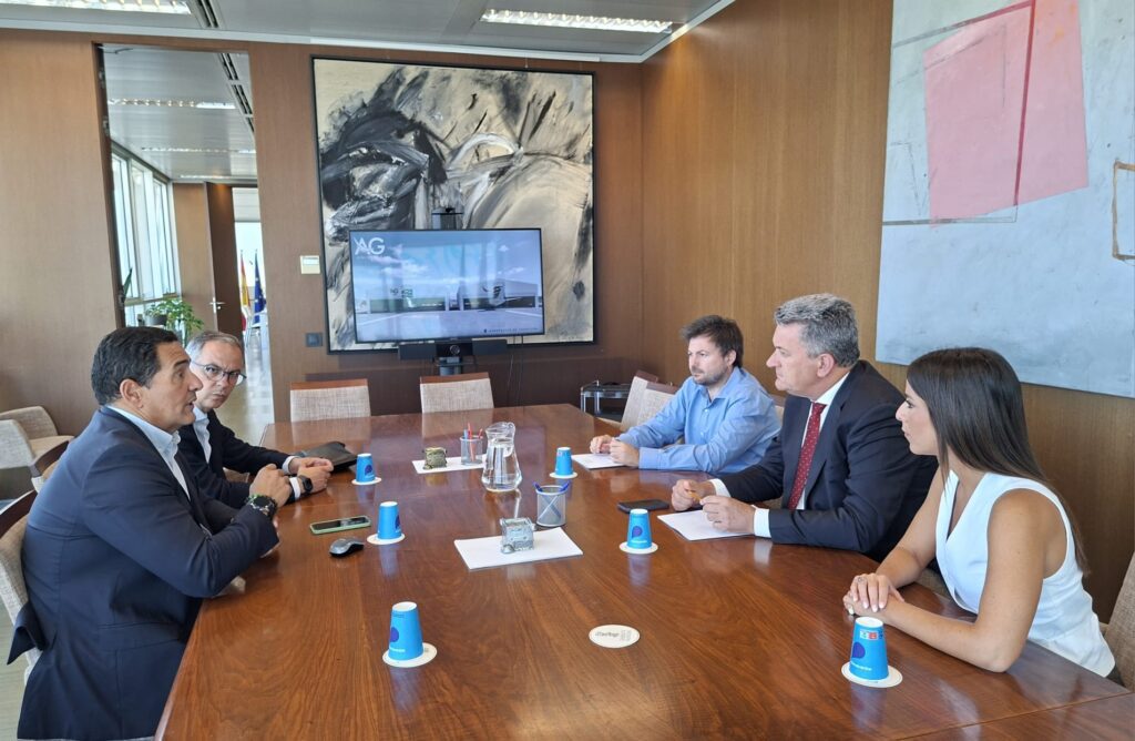 El aeropuerto de Castellón albergará un centro de pintura aeronáutica de última generación de la empresa Aeronáutica Gestión