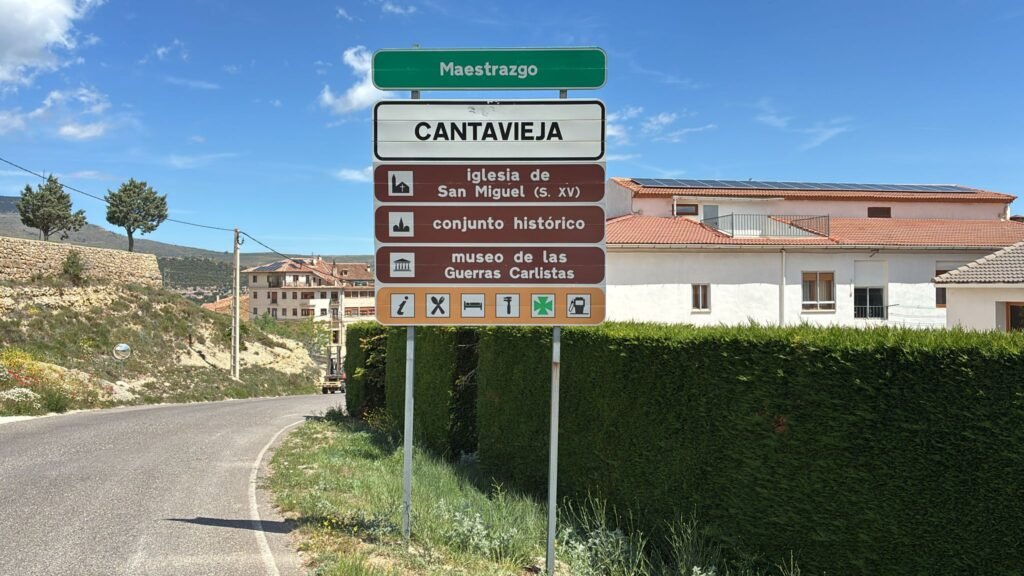 La Comarca del Maestrazgo renueva su señalización turística con una inversión de 55.210,99 euros