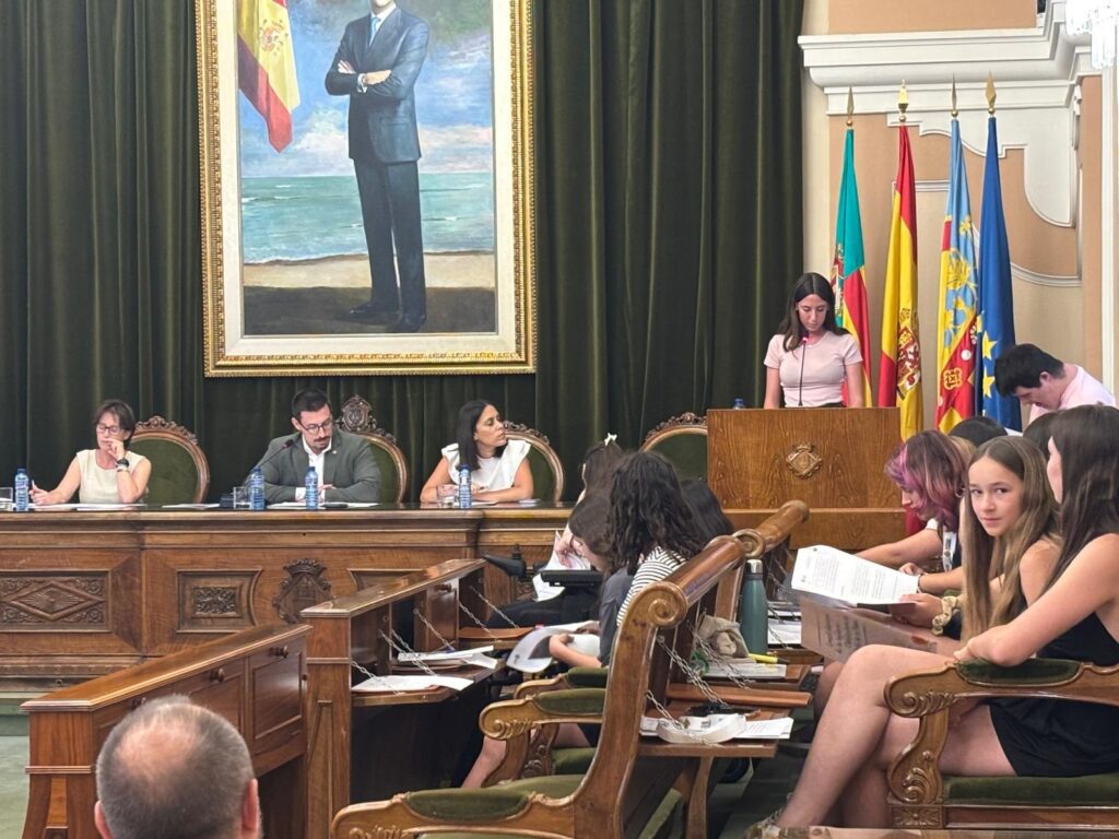 El Consejo Municipal de la Infancia y la Adolescencia impulsará un concurso escolar sobre salud mental infantil y adolescente el próximo curso