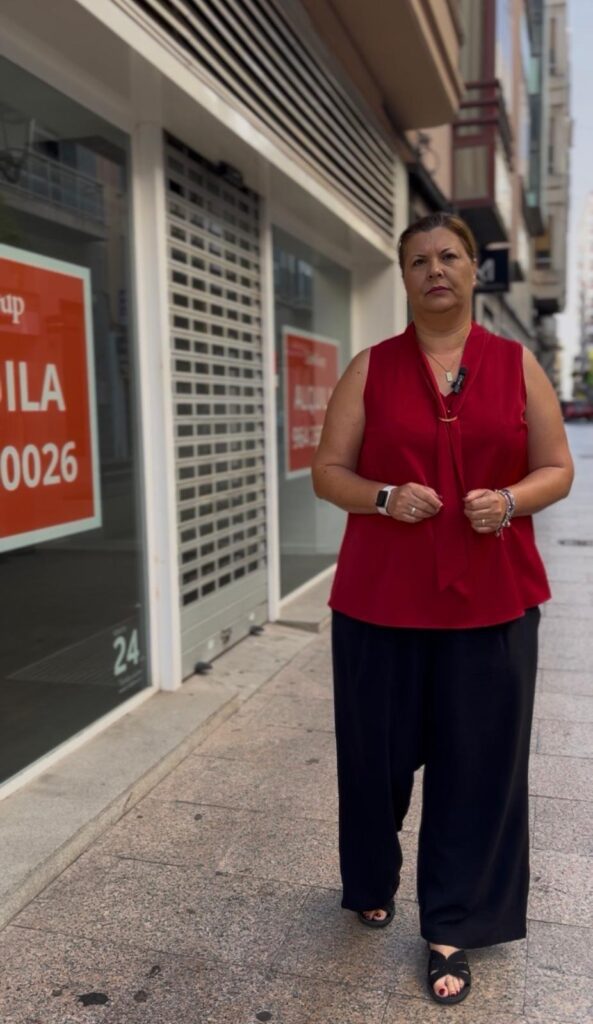 El PSOE califica de «absoluto fracaso» el anunciado rescate del comercio por parte de Begoña Carrasco