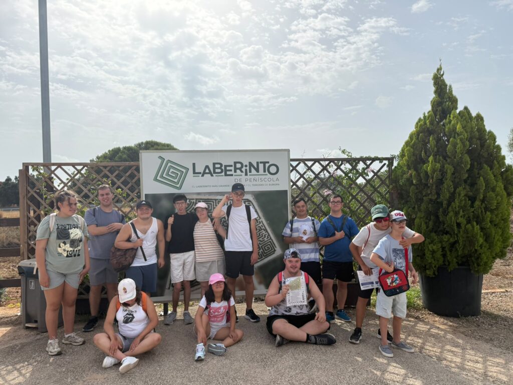 El Campus de Verano de Síndrome de Down Castellón reúne a 20 participantes en un mes de actividades para fomentar la inclusión y la autonomía
