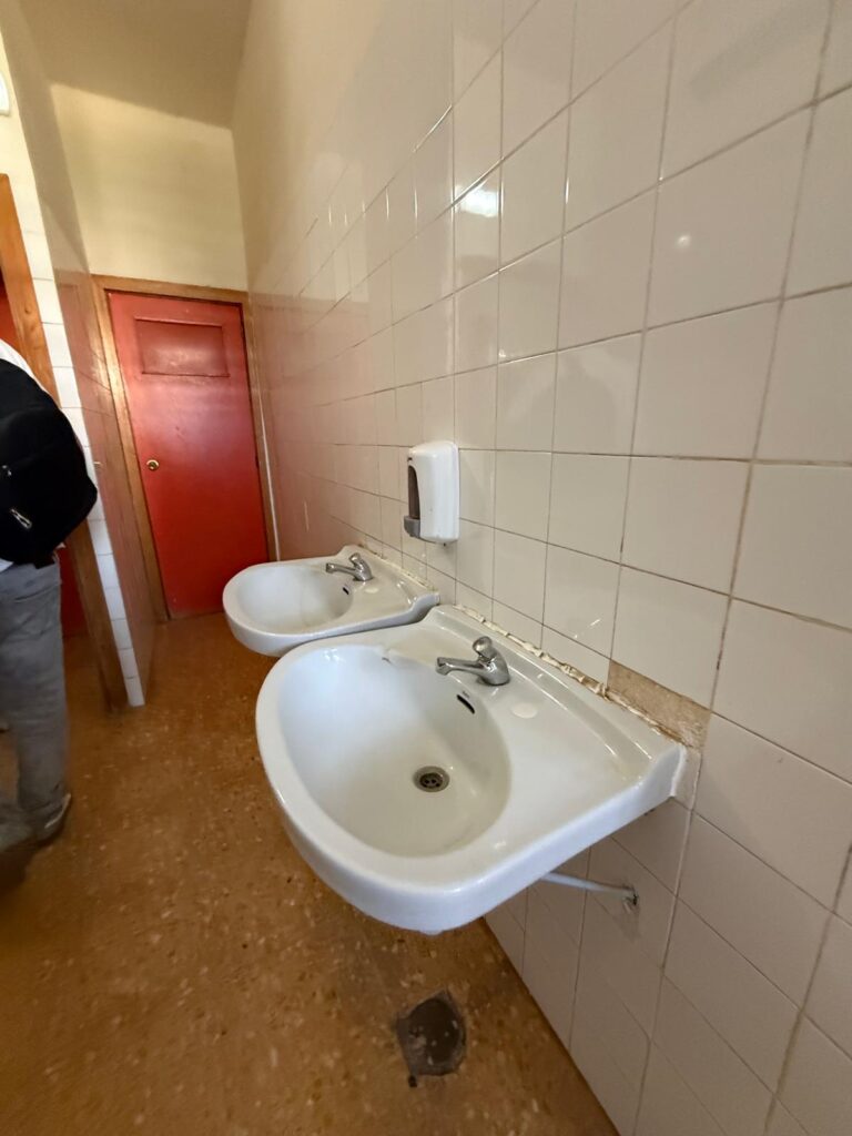 CSIF denuncia el grave deterioro de las instalaciones del CEIP Carles Sarthou de Vila-real