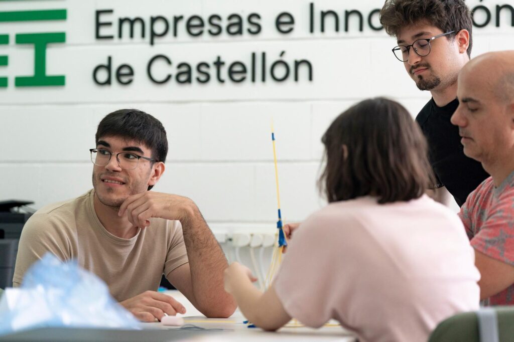 Move Up! alcanza el ecuador de su undécima edición con el impulso a 20 proyectos emprendedores de la provincia