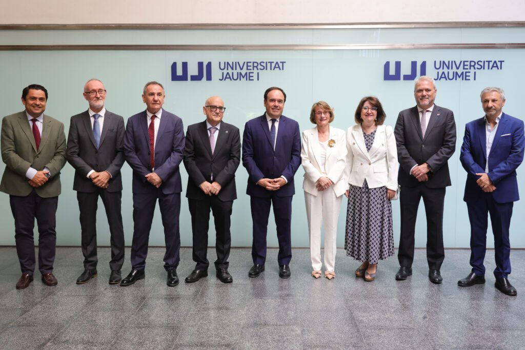 Pérez Llorca apuesta por la cultura del esfuerzo y el apoyo a la excelencia mediante las becas GV-Talent y la gratuidad de la matrícula universitari