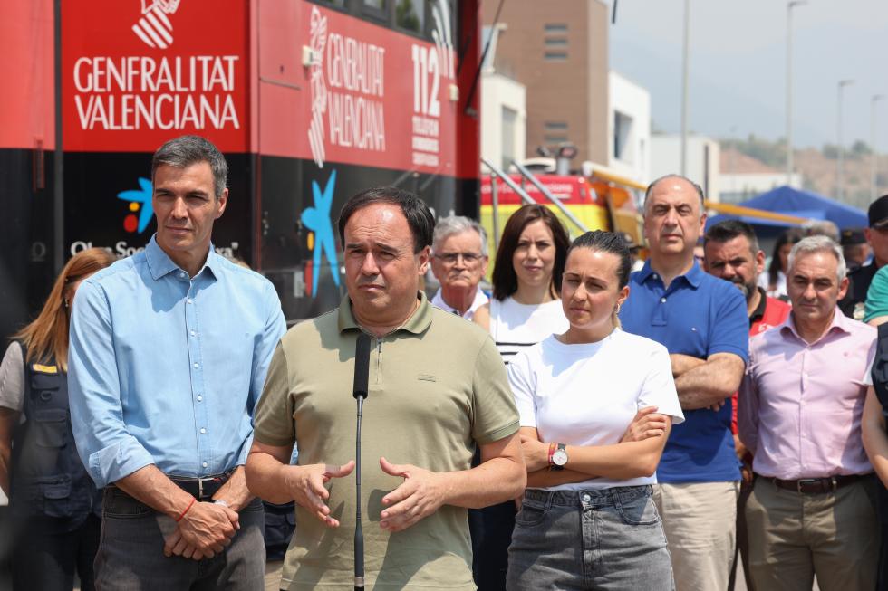 Pérez Llorca subraya el respaldo del Consell a los afectados por el incendio de La Vall d’Uixó y reclama medidas reales de prevención y regeneración frente a los incendios