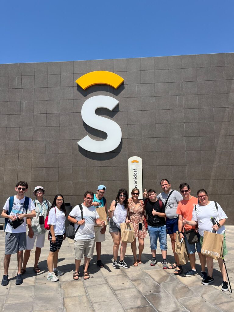 Aprender a vivir de forma independiente: catorce jóvenes ponen a prueba su autonomía este verano en Castellón – foto 2
