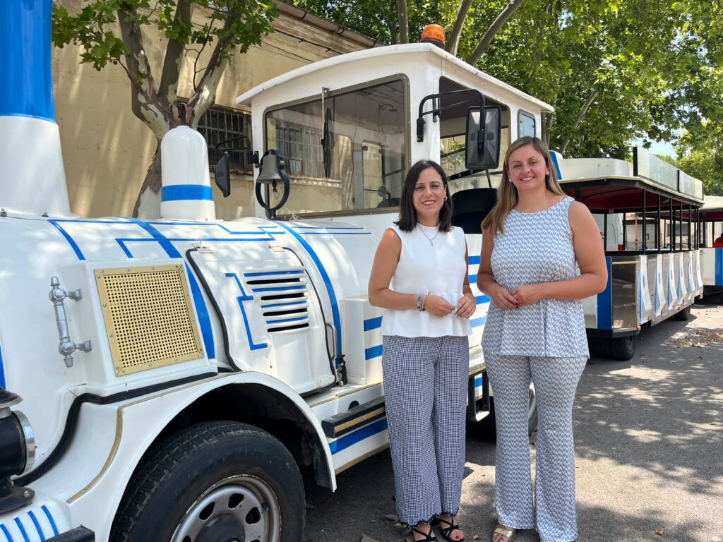 El tren turístico vuelve este verano con una nueva ruta para descubrir la Marjalería