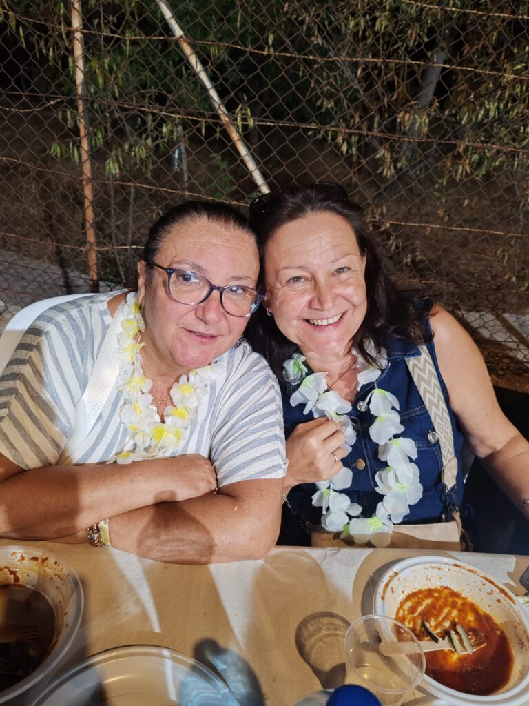 «Tardeo» festivo en la AAVV de Los Ángeles con motivo de sus fiestas – foto 30