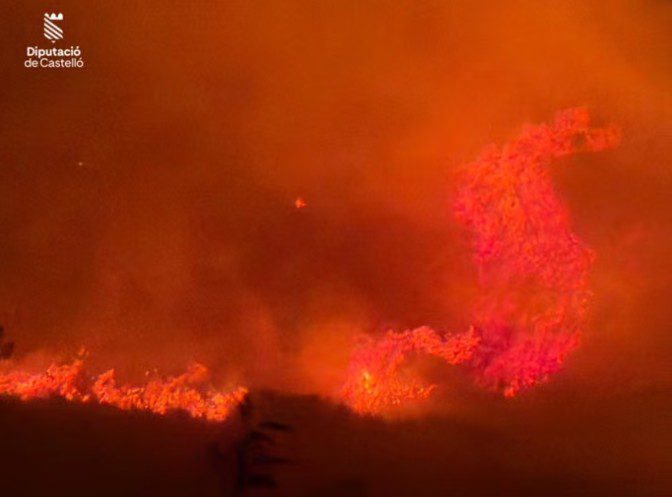 Extinguido el incendio de Sierra Engarcerán