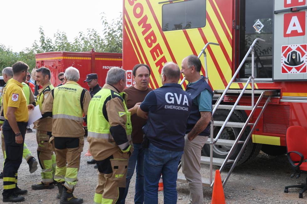 Pérez Llorca anuncia que la Generalitat extenderá las ayudas de La Vall d’Uixó a los afectados por los últimos incendios en la provincia de Castellón