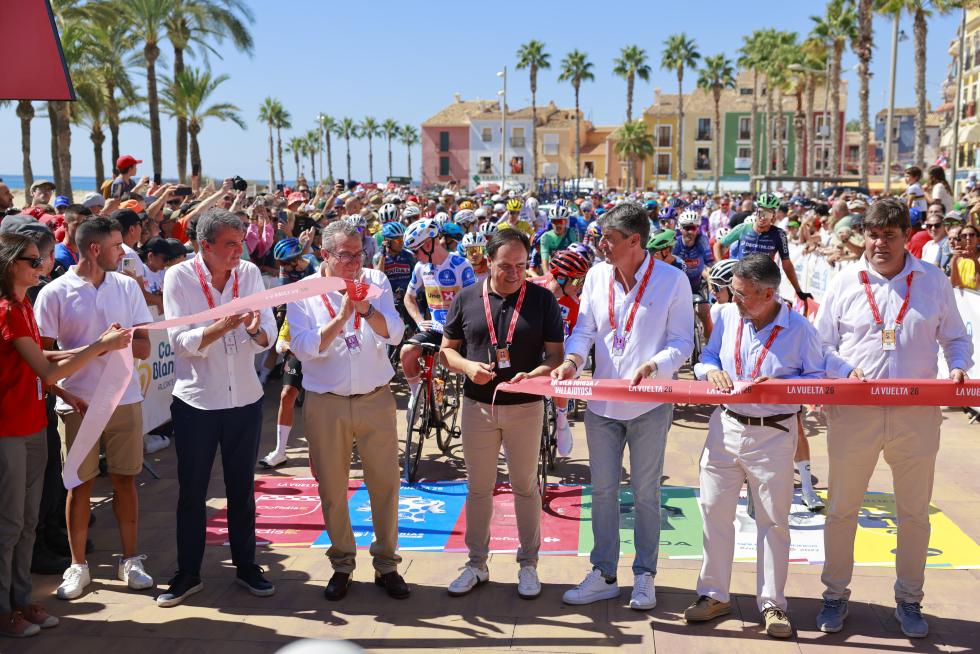 Pérez Llorca subraya el impacto económico, turístico y promocional de la Vuelta Ciclista a España en la Comunitat Valenciana