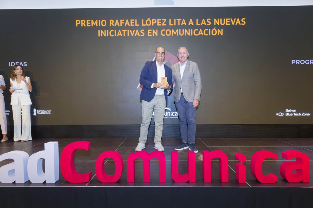 adComunica celebra en Oropesa del Mar su vigésimo aniversario y reivindica el poder transformador de la buena comunicación – foto 12