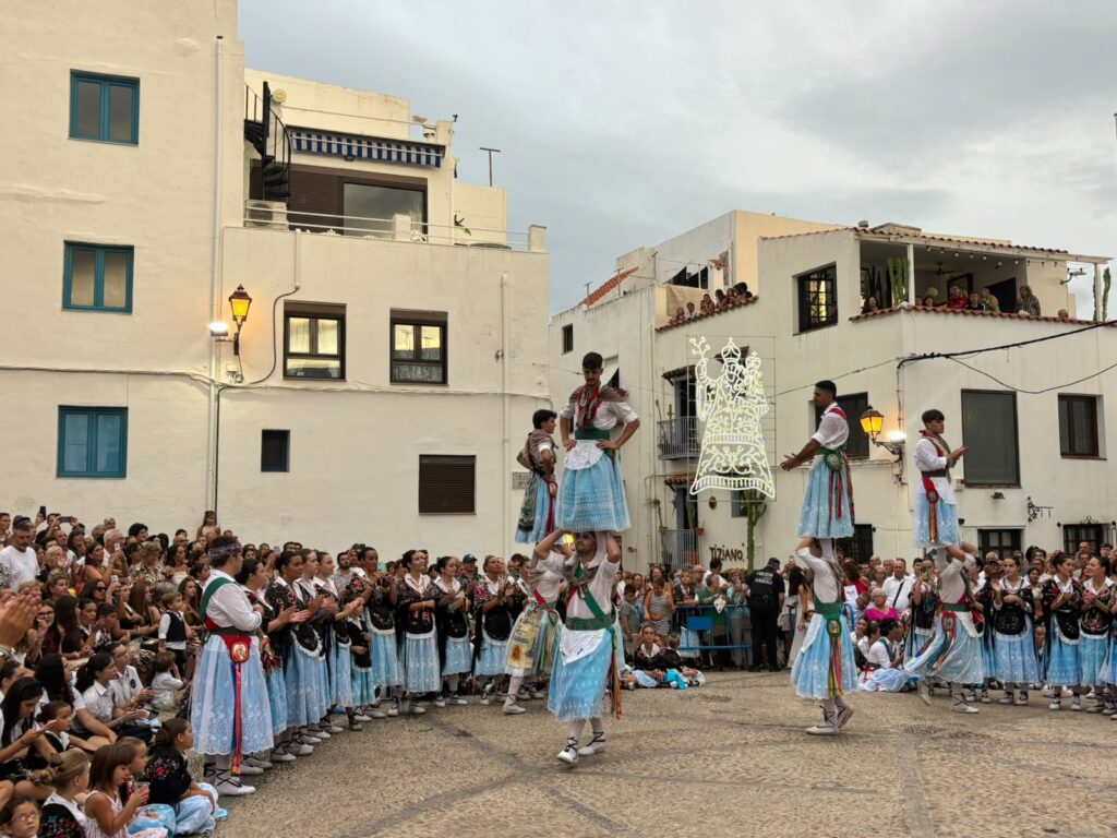 Peñíscola celebra hoy el Día de su Patrona, la Virgen de Ermitana – foto 9