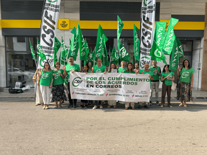 CSIF se moviliza en Castellón para exigir a Correos más plantilla, empleo digno y el cumplimiento de los acuerdos