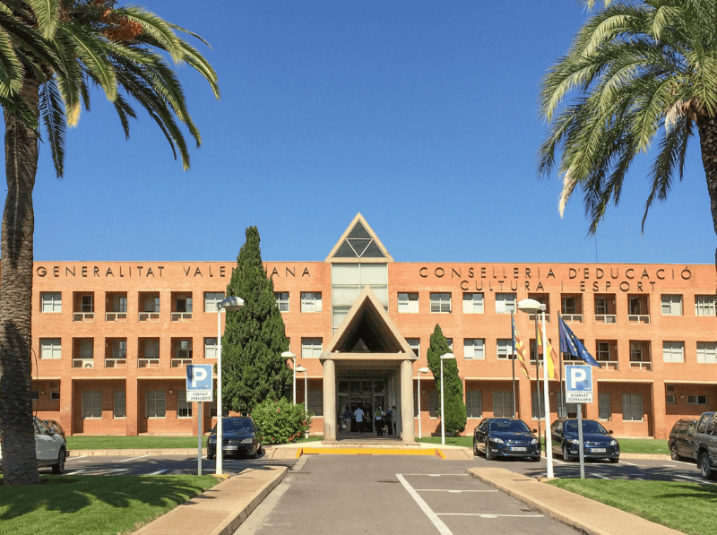 CSIF denuncia un inicio de curso en Castellón con aulas masificadas, calor y falta de recursos