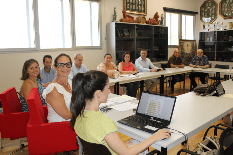 El Gobierno local respalda las tradicionales festes de carrer y las fiestas de los barrios con subvenciones que ascienden a 59.000 euros