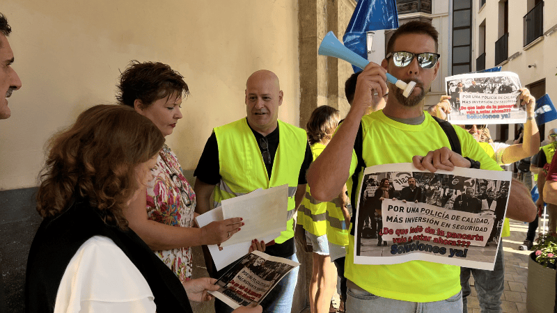 Protesta de la Policía Local de Castellón