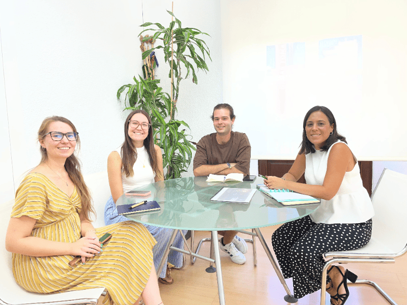 El Ayuntamiento y el Consell de la Joventut acercan a los jóvenes iniciativas de interés y espacios para la participación en la Fira d’Entitats