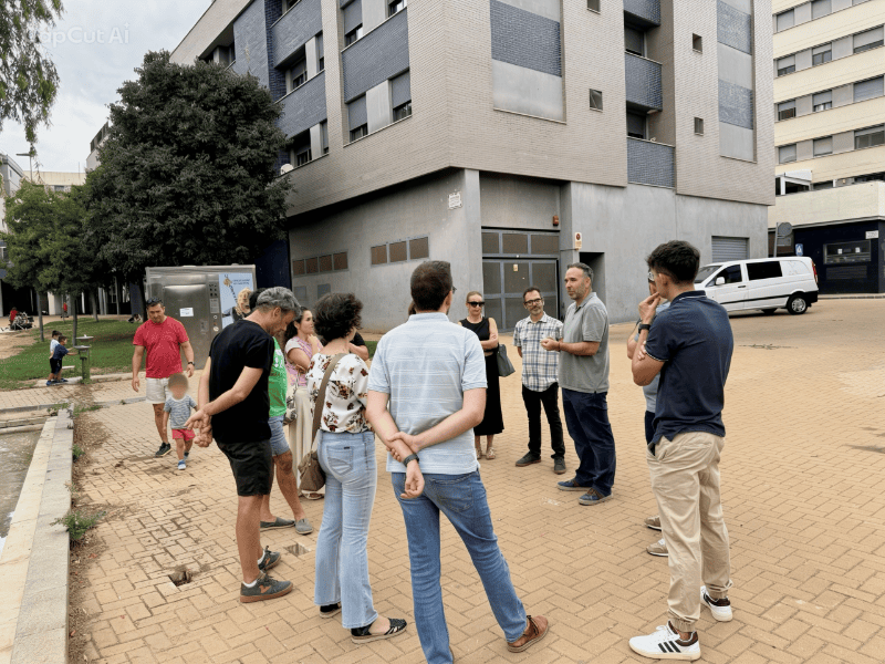 Simó pide una moratoria para frenar la conversión de bajos comerciales en infraviviendas