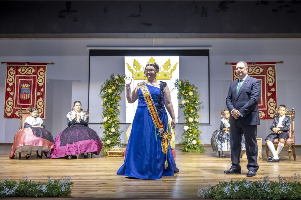 Claudia Fas Corma, proclamada reina de las fiestas de La Llosa – foto 4