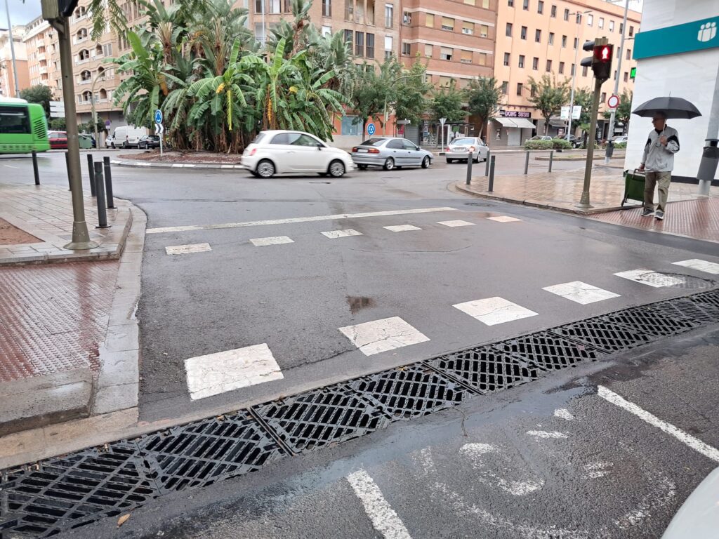 La alcaldesa reconoce el excelente comportamiento de los ciudadanos y el trabajo de bomberos y Policía Local ante la alerta – foto 1