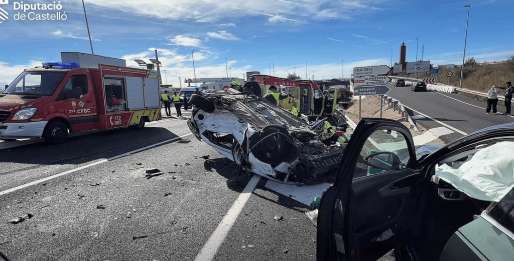 Dos muertos y dos heridos graves en un trágico accidente en la N-340
