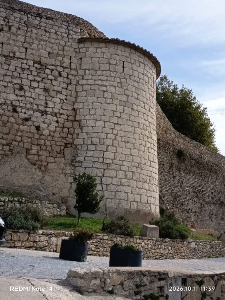 El PP consigue en Morella un acuerdo histórico para exigir a Sánchez que cumpla con las inversiones pendientes antes de dejar la Moncloa – foto 2