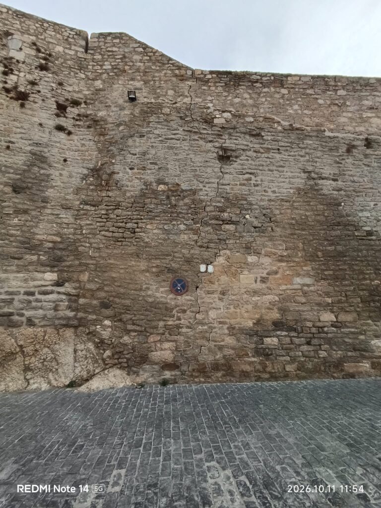 El PP consigue en Morella un acuerdo histórico para exigir a Sánchez que cumpla con las inversiones pendientes antes de dejar la Moncloa – foto 3