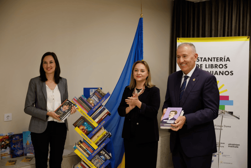 La Biblioteca 5.0 incorpora un centenar de libros ucranianos a su catálogo