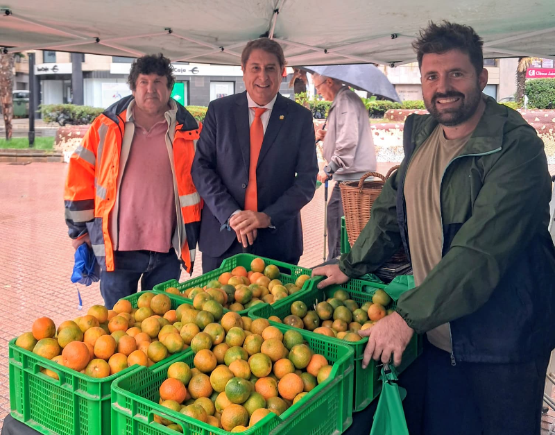El Mercat de la Taronja inicia nueva temporada y llega ya a los 18 años acercando los cítricos de Castellón del campo a la mesa