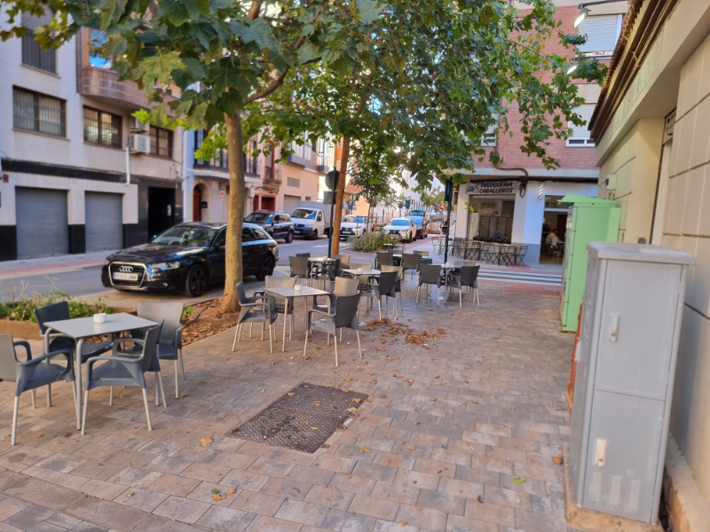 El PSPV propone a Carrasco la peatonalización del tramo de Vilaroig frente al Mercat de Sant Antoni para dar viabilidad a su zona gastronómica