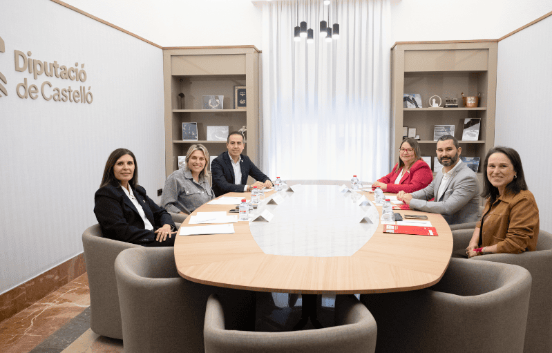 Marta Barrachina escucha las demandas de los grupos de la oposición para el presupuesto 2027 de la Diputación de Castellón