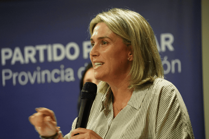 Marta Barrachina afirma que la provincia está preparada para cambiar el rumbo de España “porque menos Sánchez significa más Castellón”