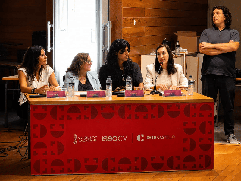 María España asiste al acto inicial del curso 2026-2027 de la Escola d’Art i Superior de Disseny de Castelló